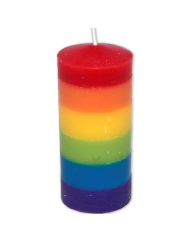 STOLZ ? GROSSE KERZE MIT LGBT-FLAGGE